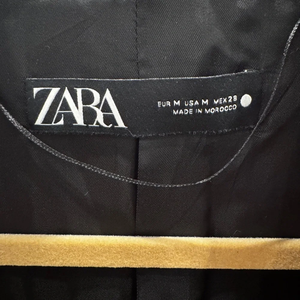 Zara Women's Camel Double-Breasted Trench Coat - Picture 3 of 5